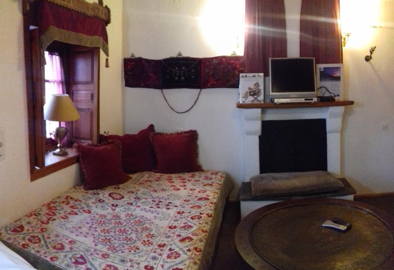 Traditional Rooms Karaouli Papingo Exterior foto