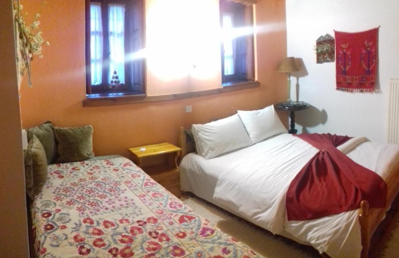 Traditional Rooms Karaouli Papingo Exterior foto