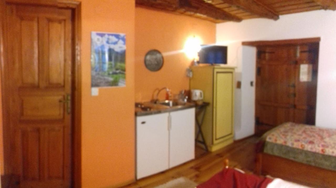 Traditional Rooms Karaouli Papingo Exterior foto