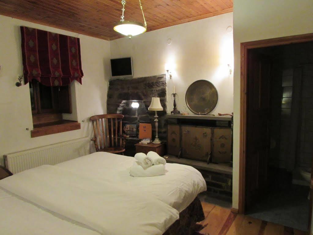 Traditional Rooms Karaouli Papingo Exterior foto